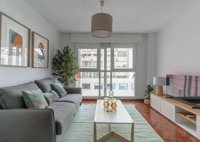Brigth Stylish Studio - Gran Via
